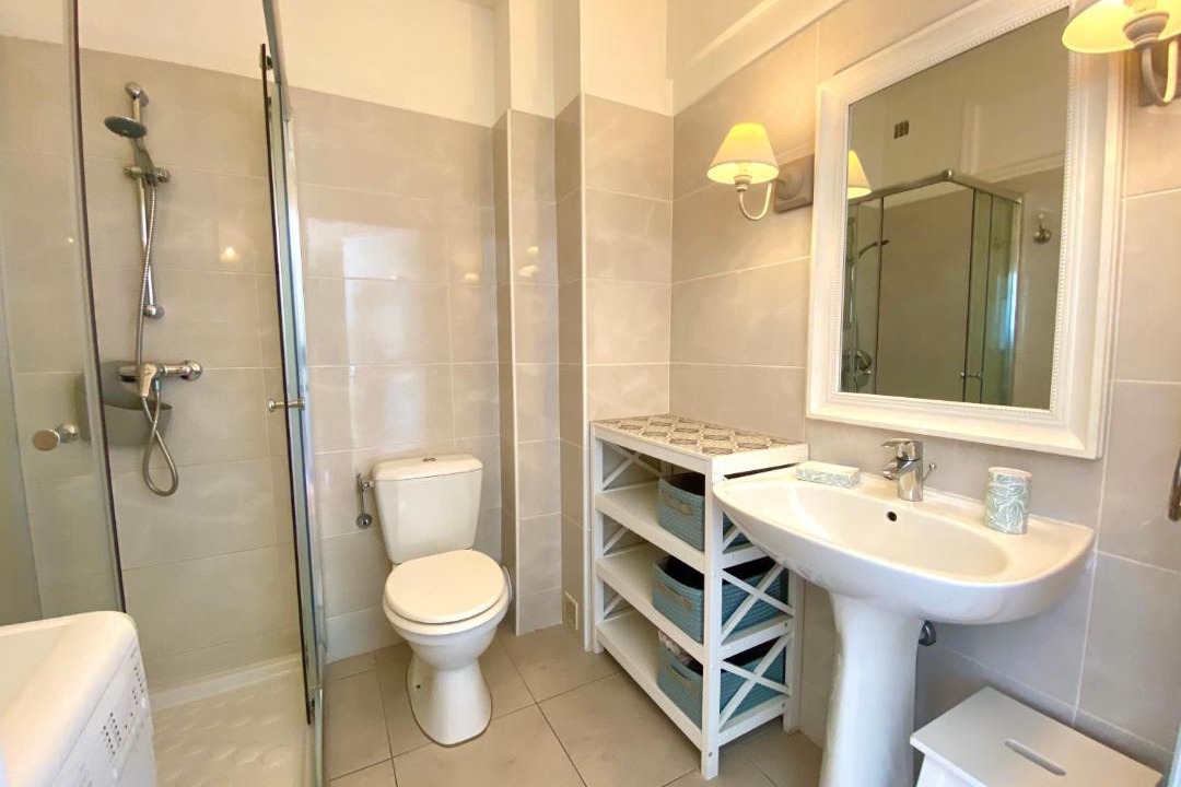 Photo of Bathroom in Fabron