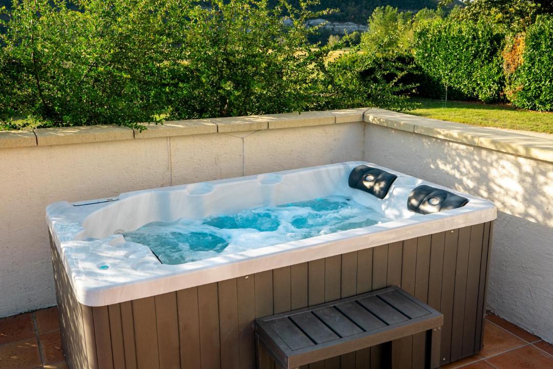 Photo of Others in Cales