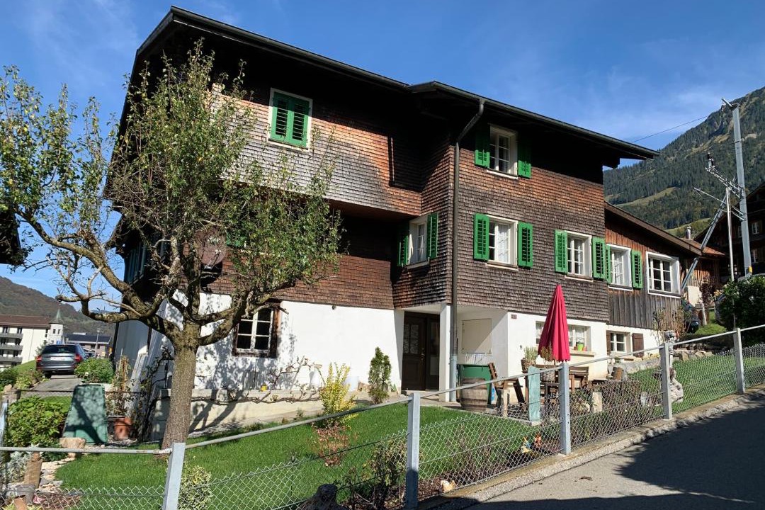 Photo of Buildings in Lungern