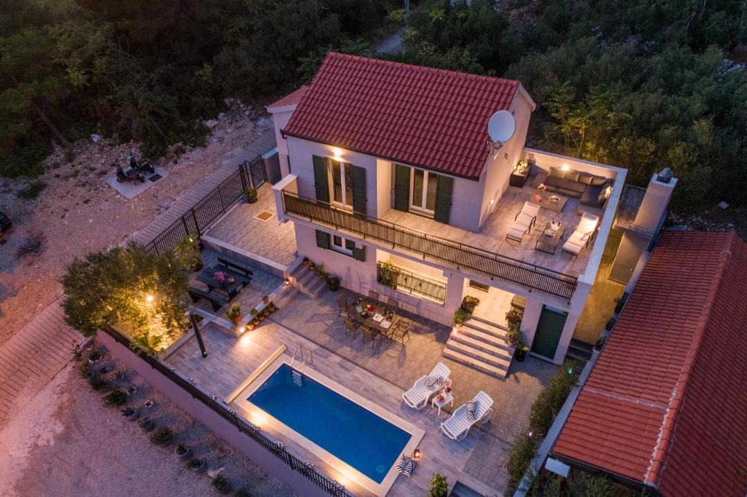 Photo of Others in Gradac