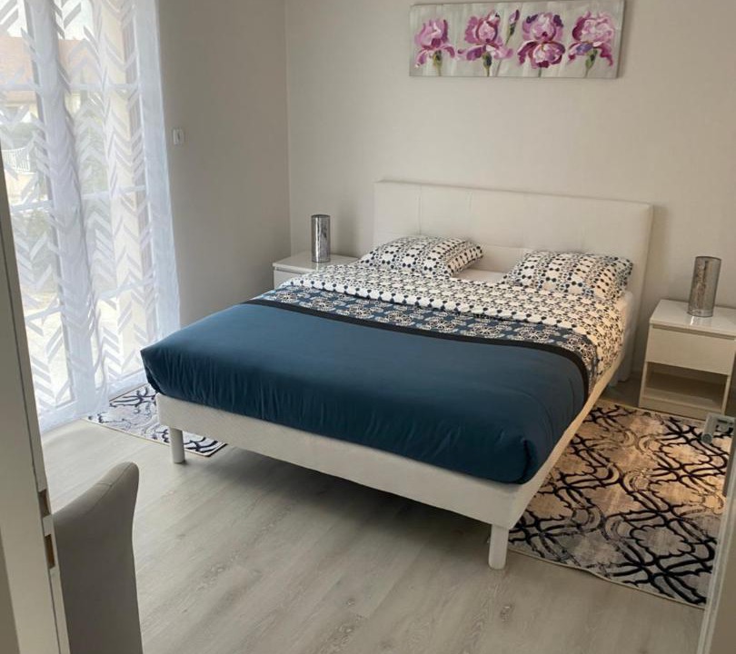 Photo of Bedroom in Saint-Aignan