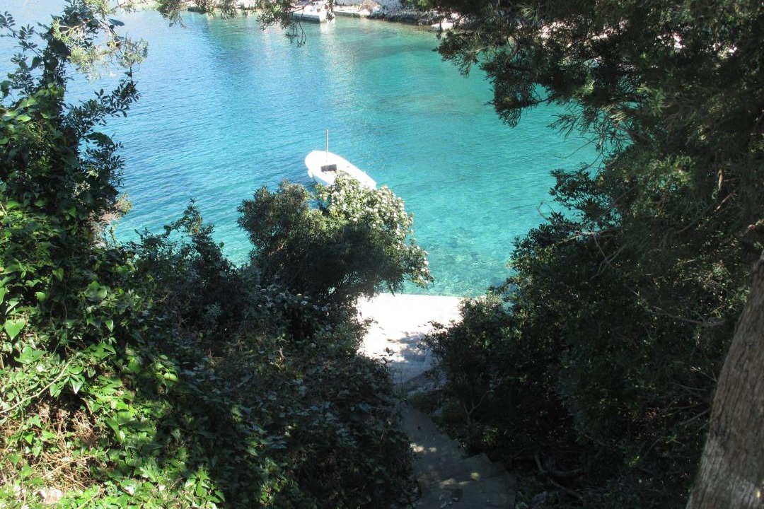 Photo of Others in Cove Tri Zala (Zrnovo)