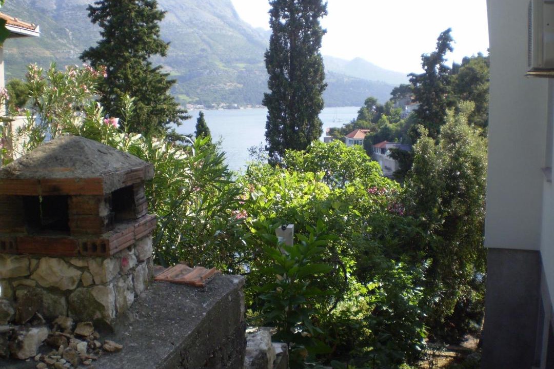 Photo of Others in Cove Tri Zala (Zrnovo)