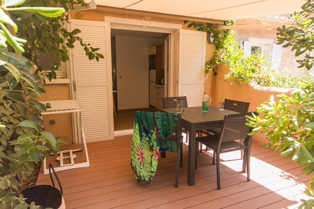 Photo of Patio Balcony in Ghisonaccia