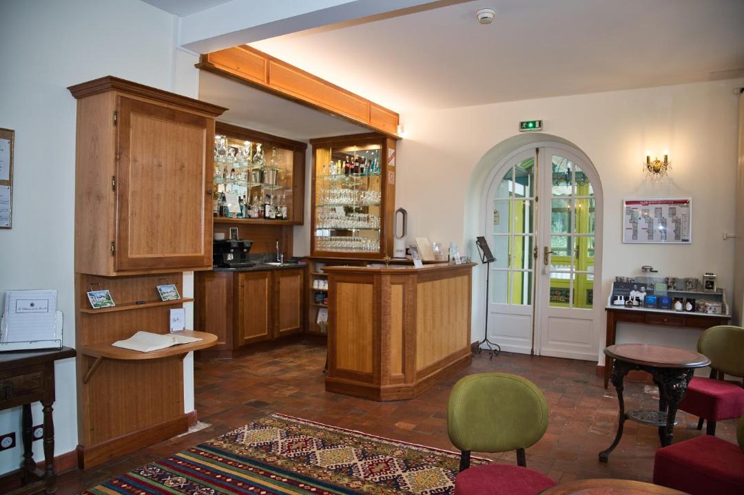 Photo of Others in Cellettes