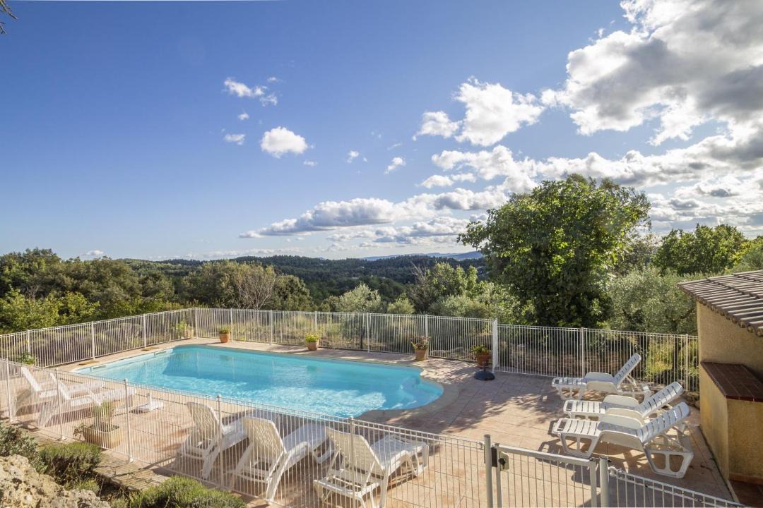 Photo of Patio Balcony in La Verdiere