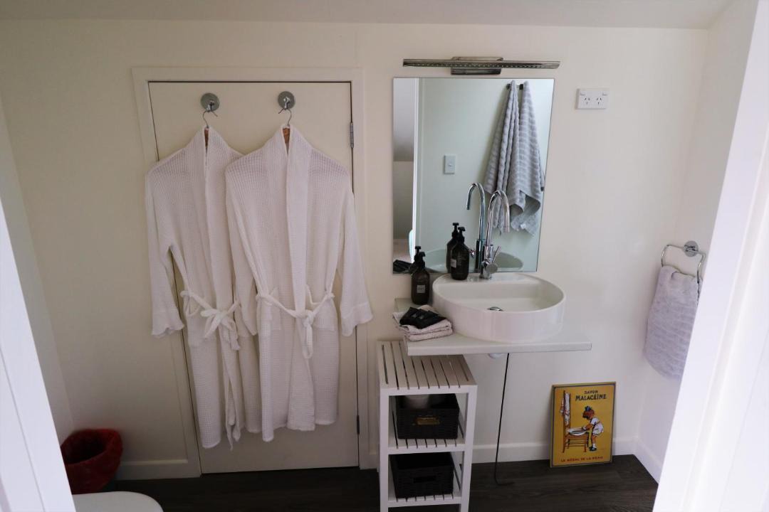 Photo of Others in Opaki