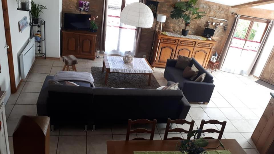 Photo of Livingroom in Saint-Pierre-des-Champs