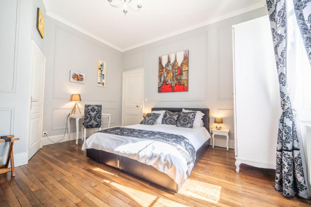 Photo of Bedroom in Vendeuvre-du-Poitou