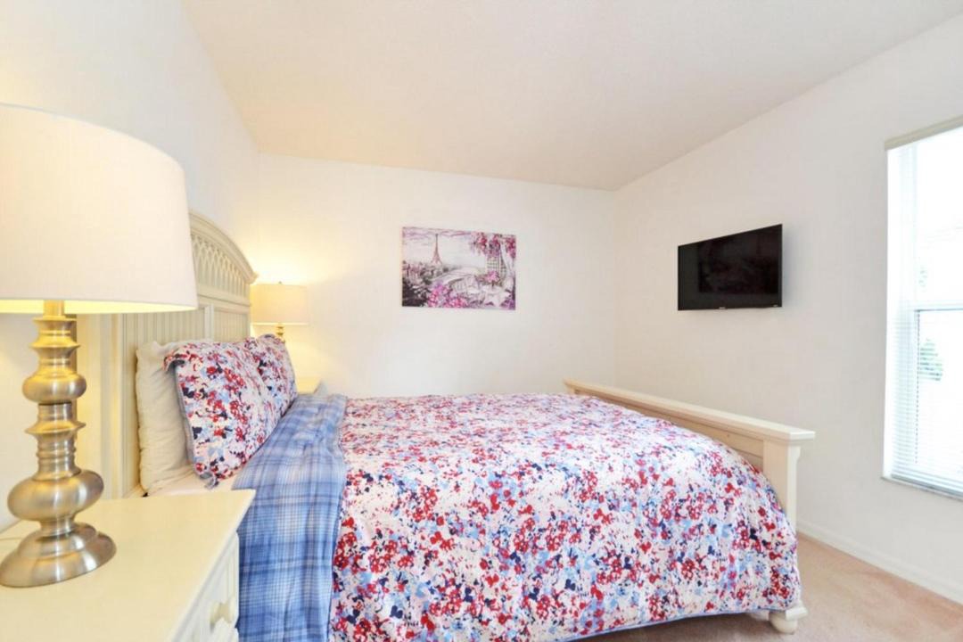 Photo of Bedroom in Westridge