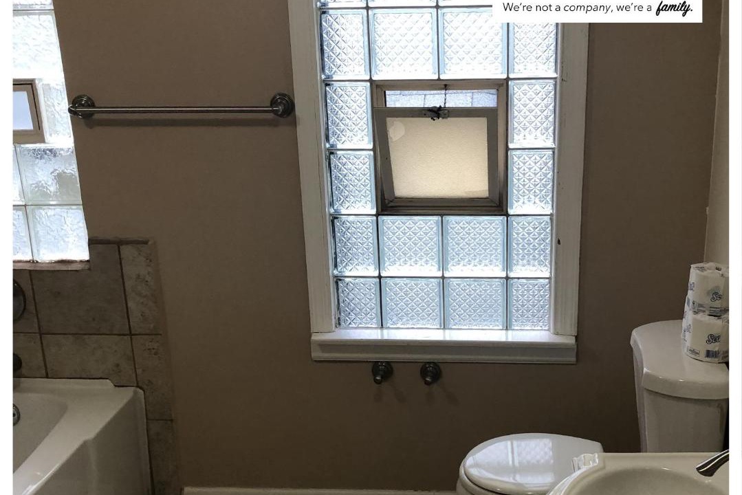 Photo of Others in Roseland