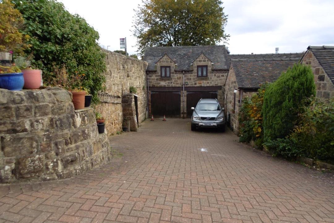 Photo of Others in Crich