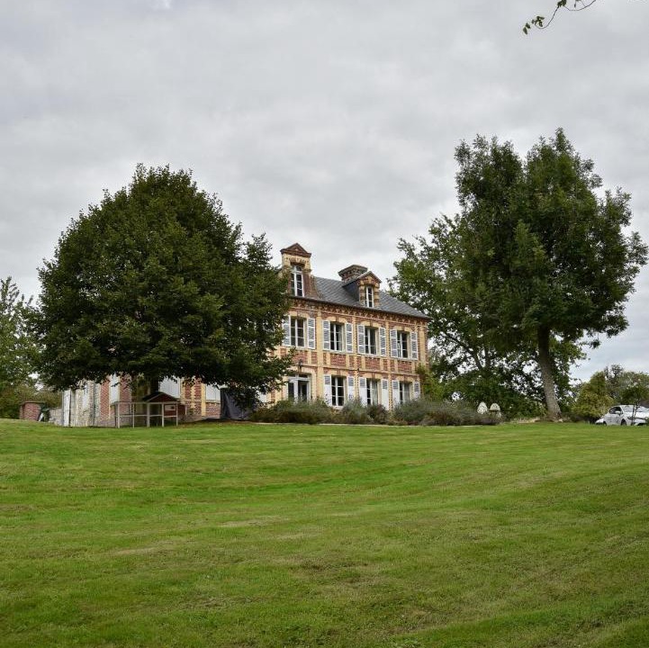Photo of Buildings in Gonneville-sur-Mer
