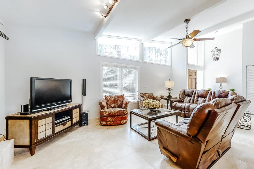 Photo of Livingroom in Oceanside
