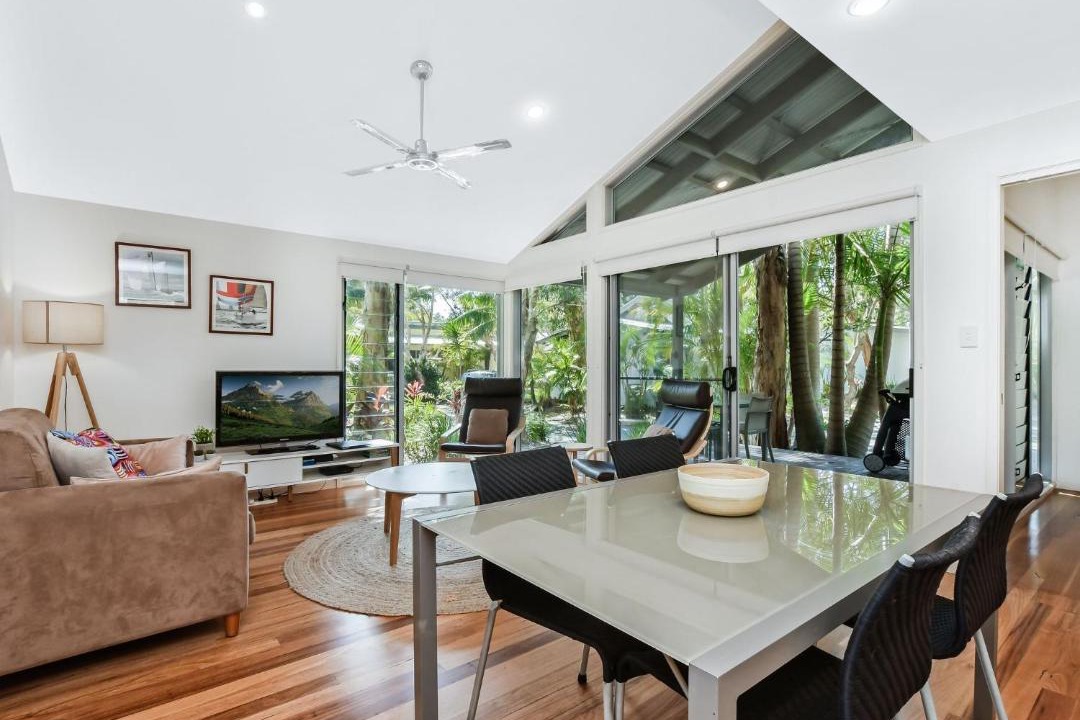 Photo of Others in Boomerang Beach