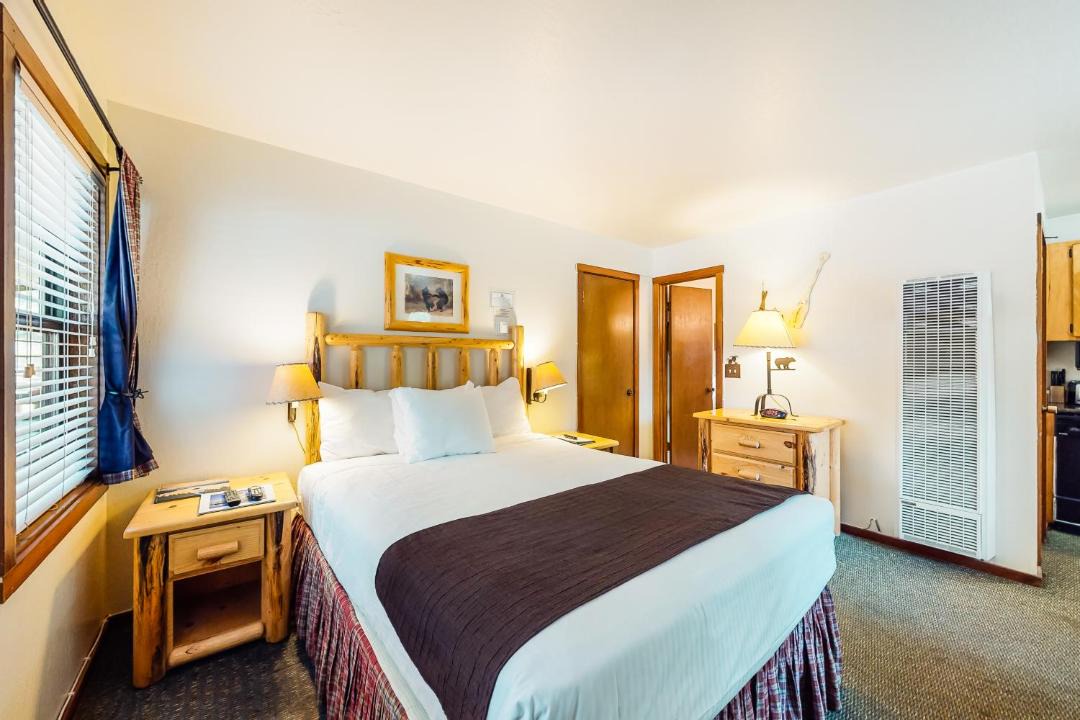 Photo of Bedroom in Tahoe Vista