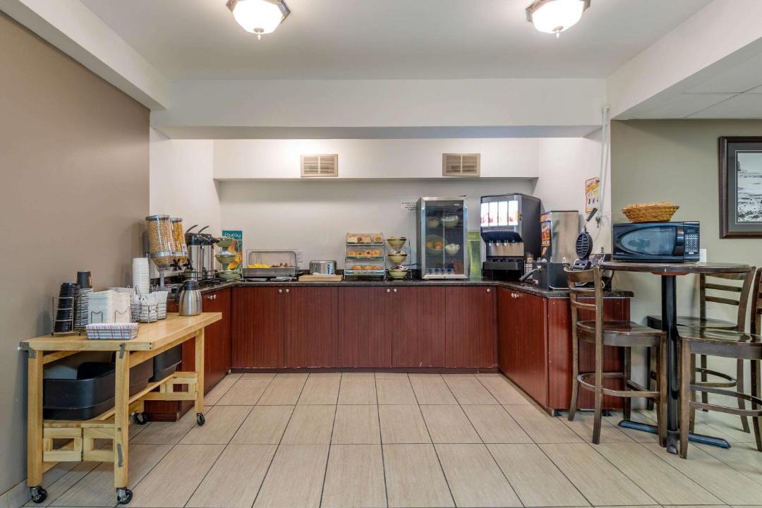 Photo of Kitchen in Fallsview