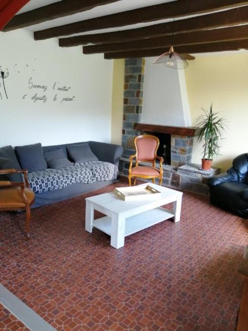 Photo of Livingroom in Saint-Laurent-sur-Oust