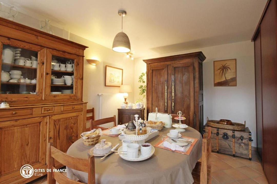 Photo of Others in Lery