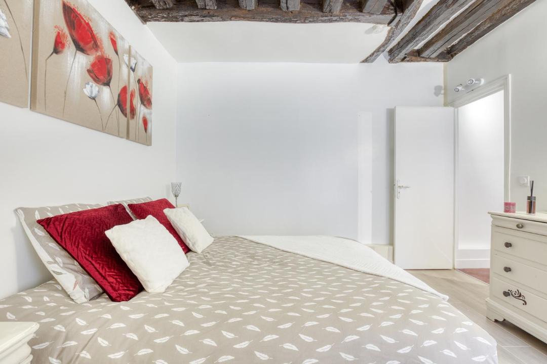 Photo of Bedroom in Notre-Dame