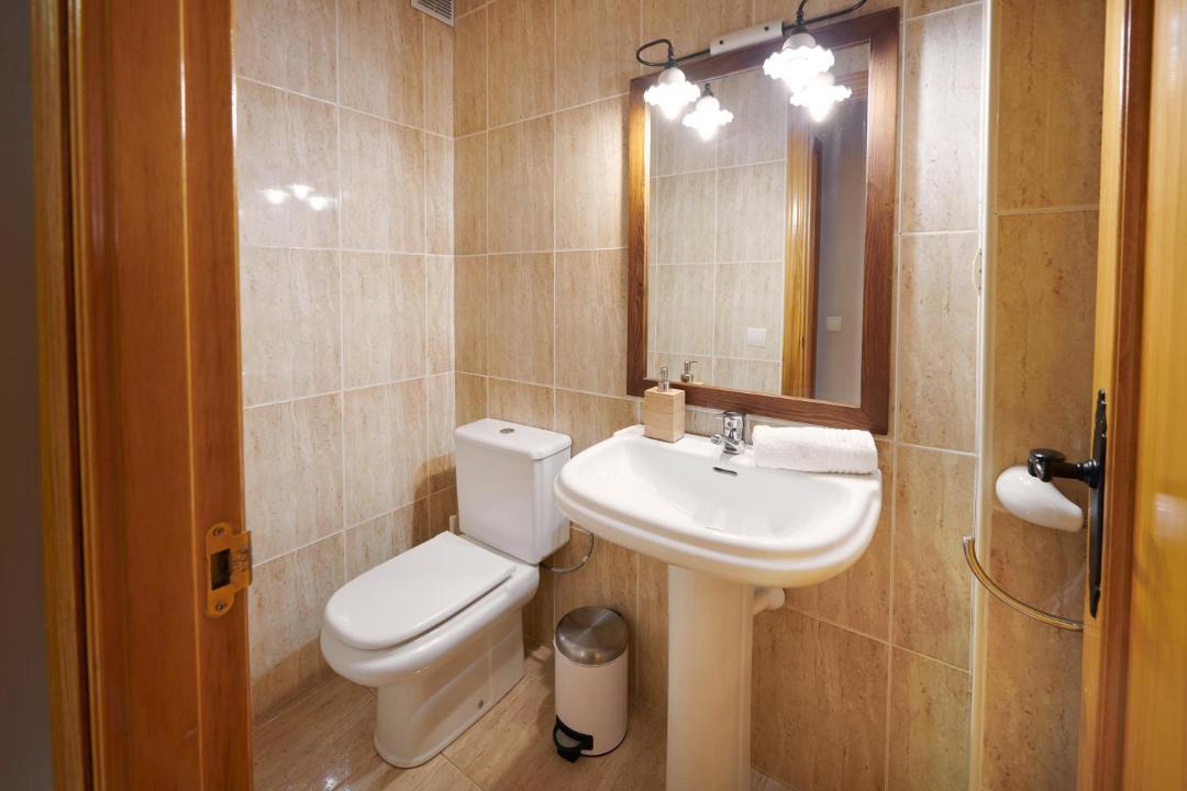 Photo of Bathroom in Pi