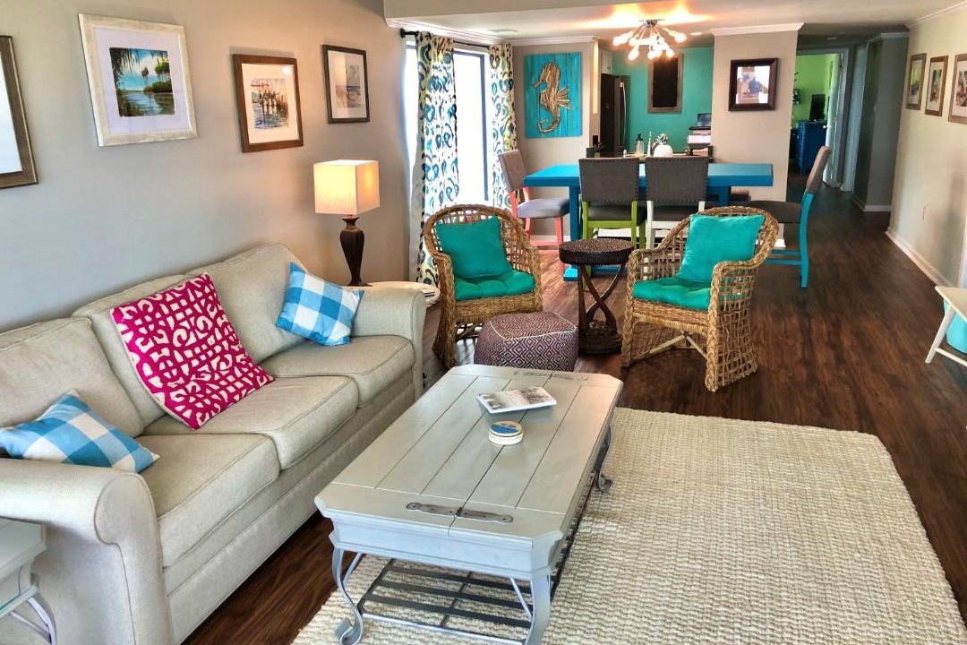 Photo of Livingroom in Amelia City