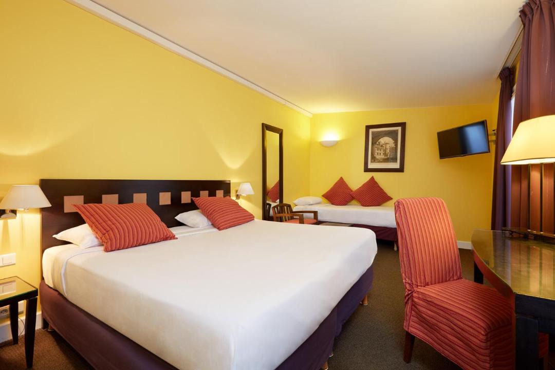Photo of Bedroom in Neuilly-sur-Seine