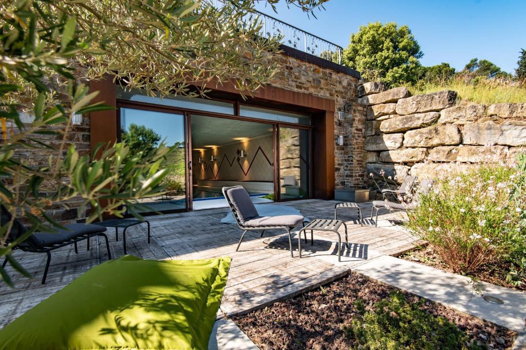 Photo of Others in Montirat