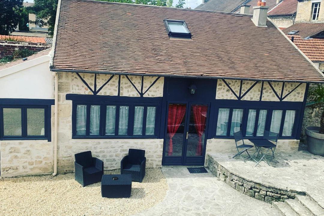 Photo of Buildings in Saint-Leu-dEsserent