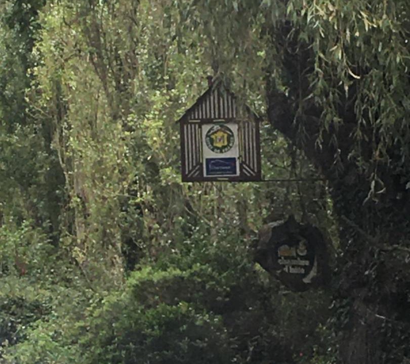 Photo of Others in Brocottes