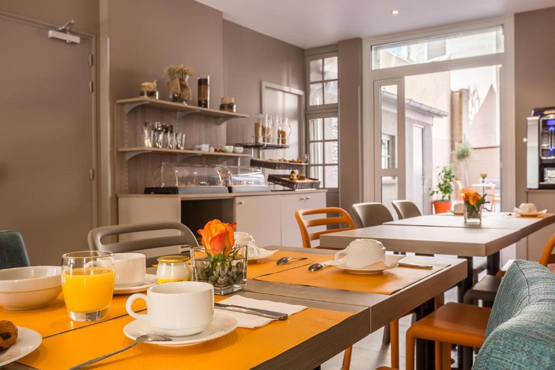 Photo of Livingroom in Issy-les-Moulineaux