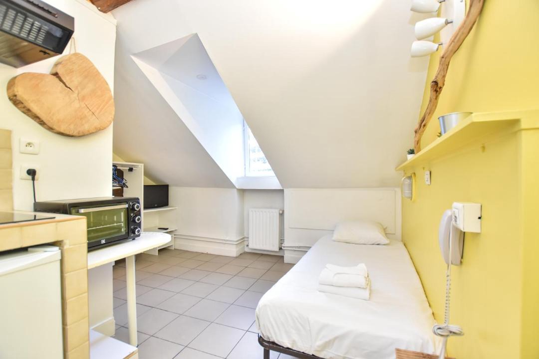 Photo of Bedroom in Arcueil