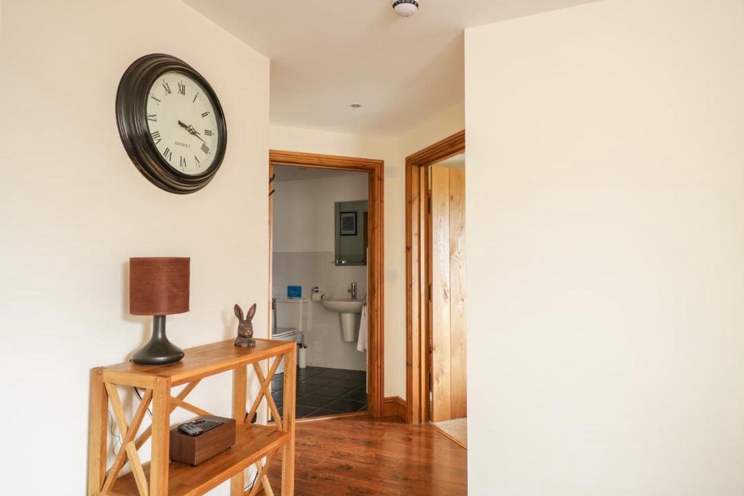 Photo of Livingroom in Wing