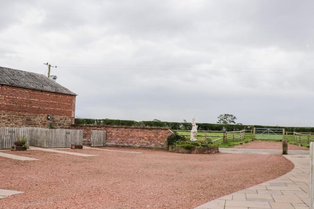 Photo of Buildings in Wing