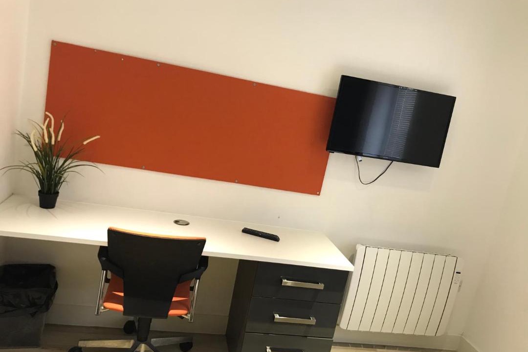 Photo of Livingroom in Southampton City Centre