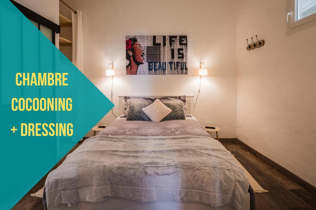 Photo of Bedroom in Saint-Mathieu