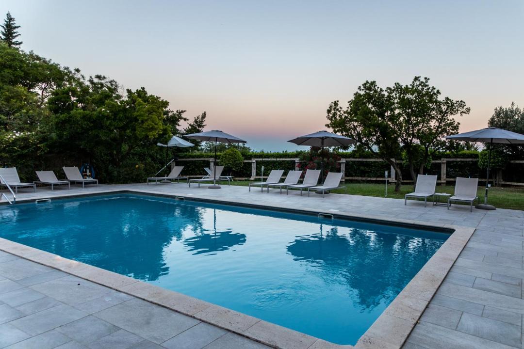 Photo of Others in Les Baux-de-Provence