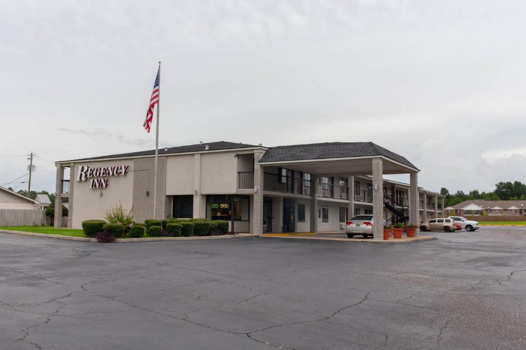 Photo of Others in Monroeville