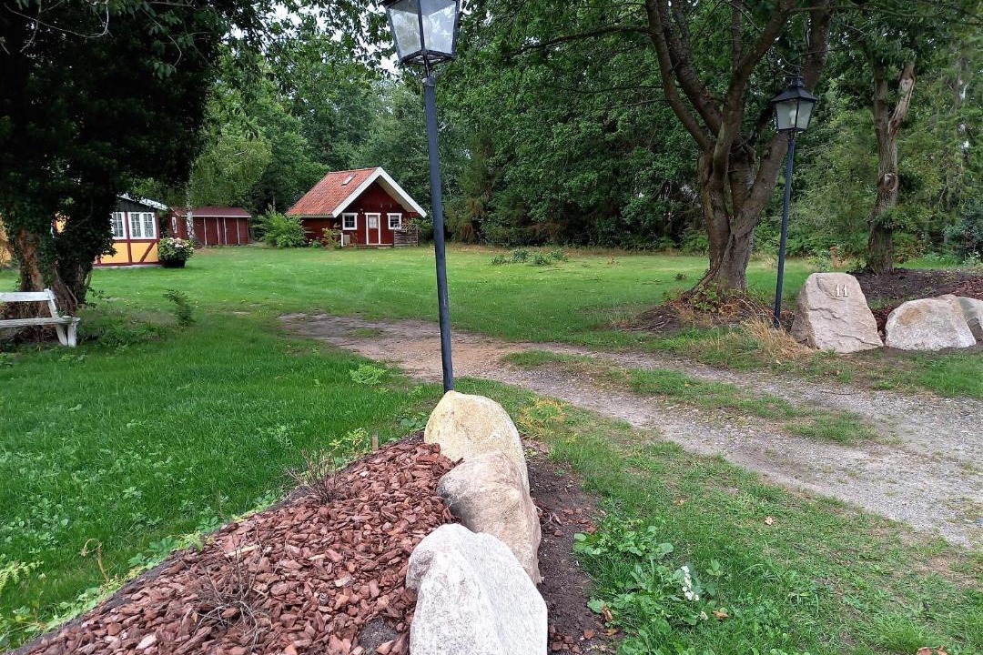 Photo of Others in Hov