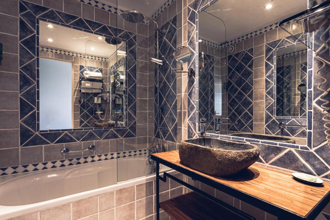 Photo of Bathroom in Les Baux-de-Provence