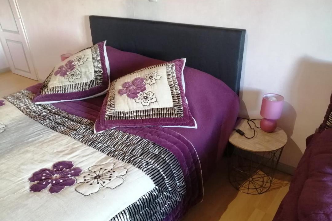 Photo of Bedroom in Chabournay