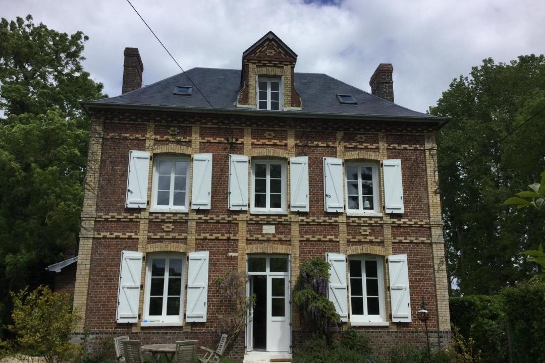 Photo of Buildings in Trepied