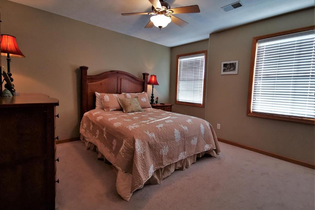 Photo of Bedroom in Snowshoe