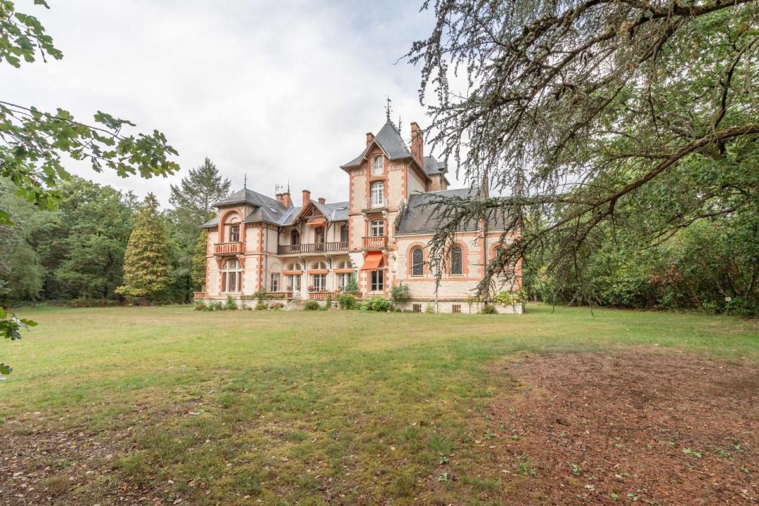 Photo of Others in Pierrefitte-sur-Sauldre