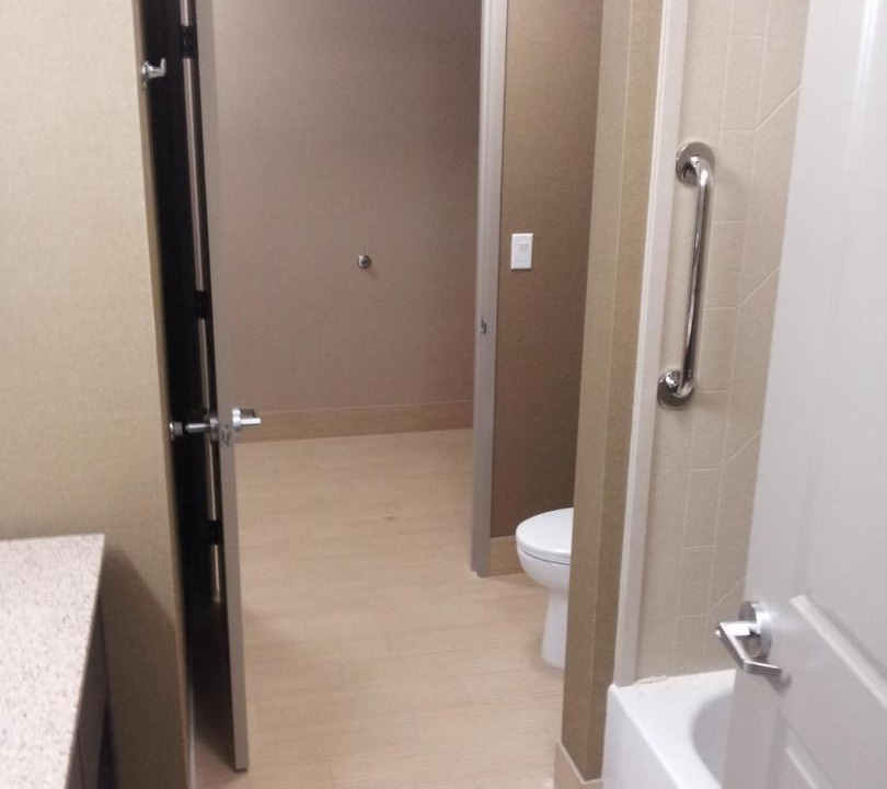 Photo of Bathroom in Guide Meridian