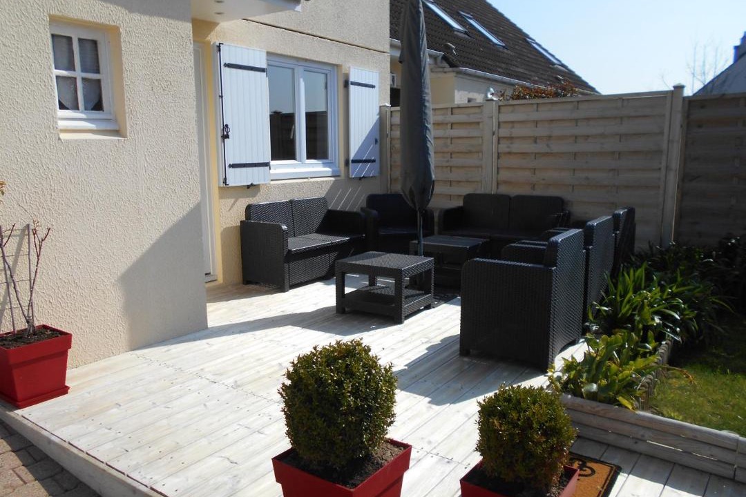 Photo of Patio Balcony in Bernieres-sur-Mer
