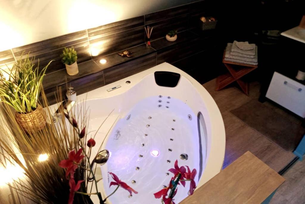 Photo of Bathroom in Sainte-Savine