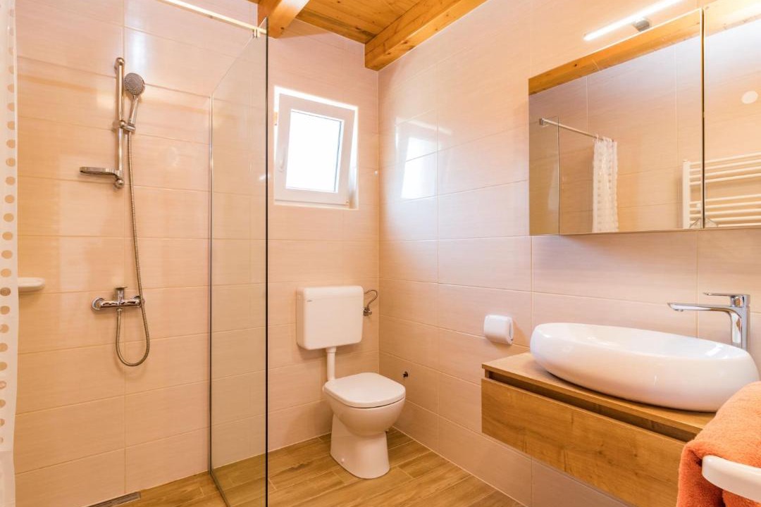 Photo of Bathroom in Gracisce
