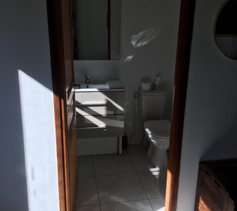 Photo of Bathroom in Teyran