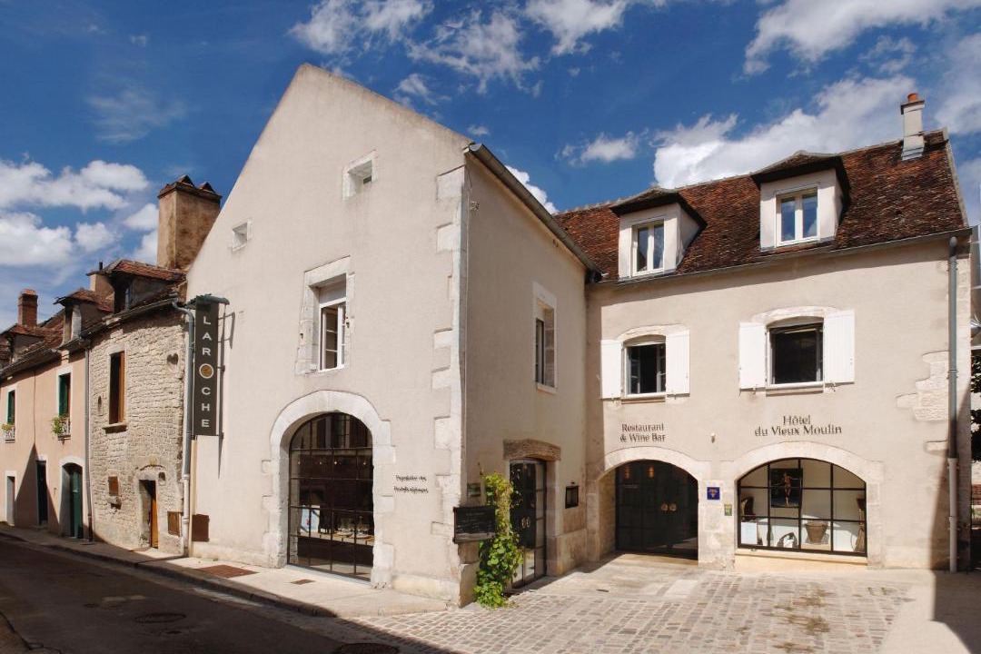 Photo of Others in Chablis